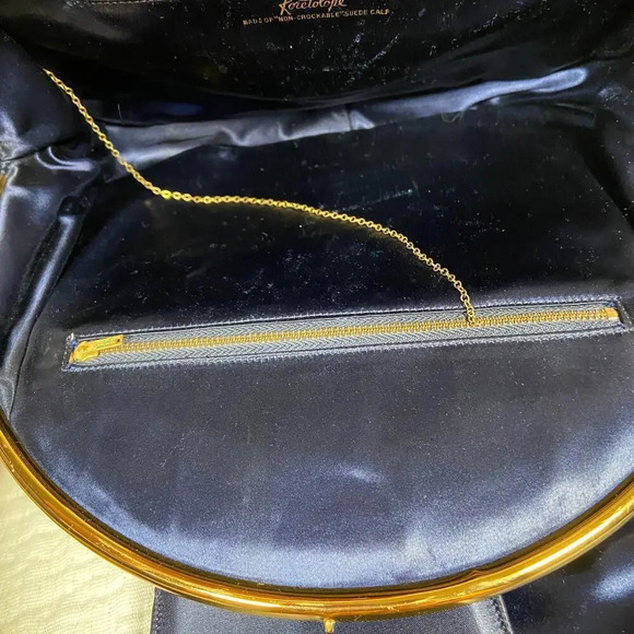 Vintage KORET Calf Suede Clamshell Purse w Accessories - Picture 10 of 15